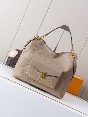 LOUIS VUITTON Bag New LV Bag